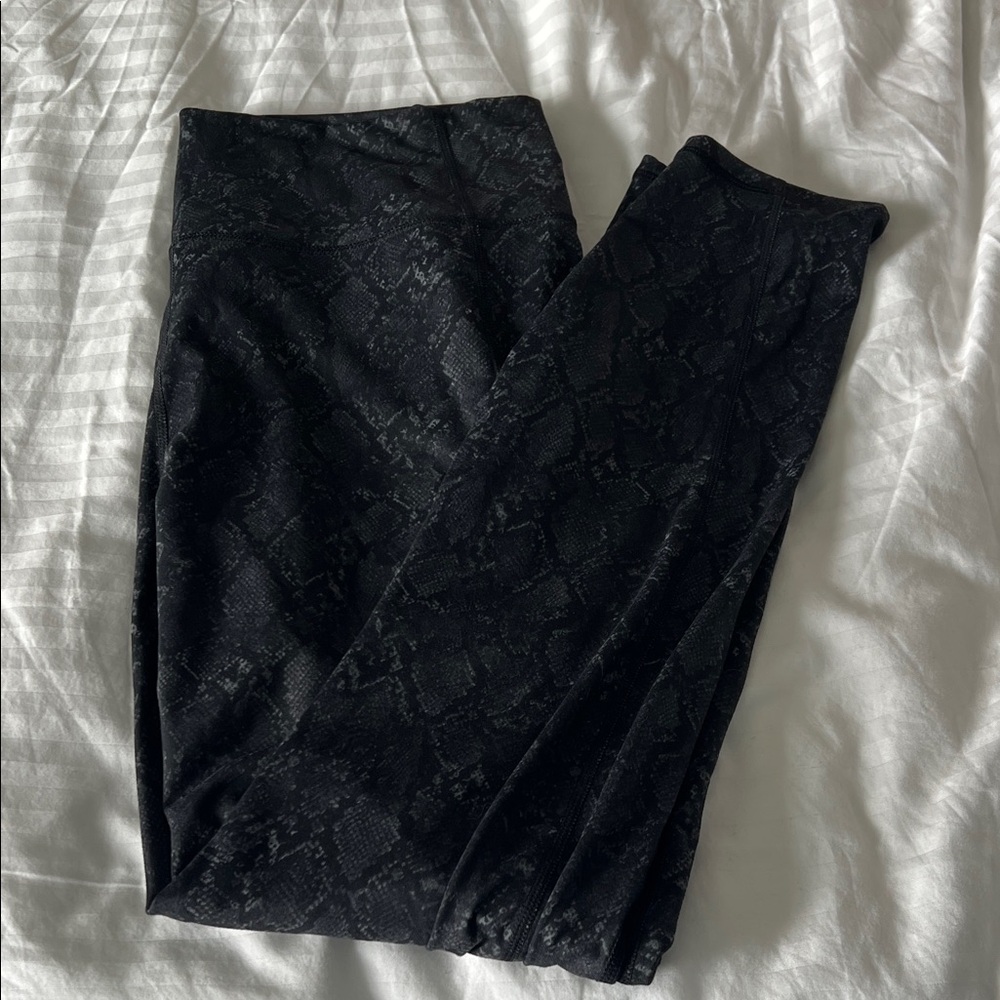 Black Snake Print Leggings